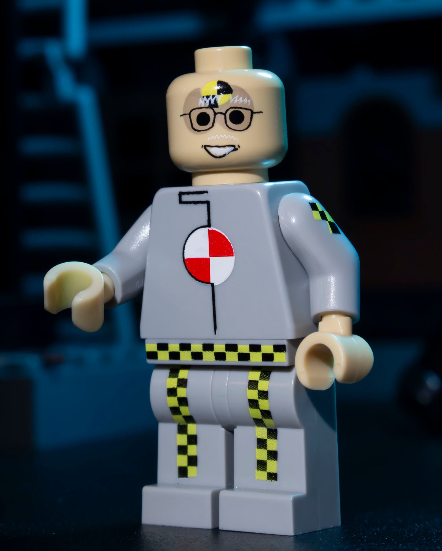 FIGURE 003